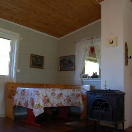 Ferienhaus In Hellosan