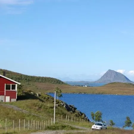 In Hellosan Vestvagoy